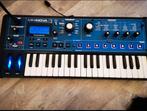 Novation Mininova, Muziek en Instrumenten, Ophalen of Verzenden, Zo goed als nieuw, Overige aantallen, Novation