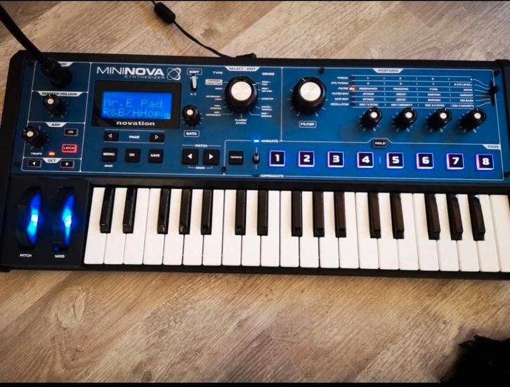 Novation Mininova, Muziek en Instrumenten, Synthesizers, Zo goed als nieuw, Overige aantallen, Novation, Ophalen of Verzenden