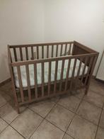 Baby bed met verstelbare bodem, Ophalen, Zo goed als nieuw