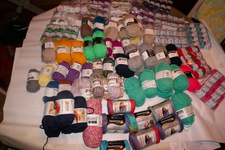 Nieuwe SCHACHENMAYR breiballen 520 STUKS, Hobby en Vrije tijd, Breien en Haken, Nieuw, Breien of Haken, Wol of Garen, Ophalen