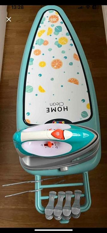 Table à repasser enfant  beschikbaar voor biedingen