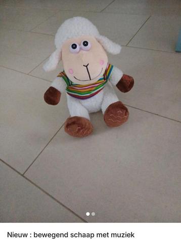 Baby speelgoed: Bewegend en zingend schaapje beschikbaar voor biedingen