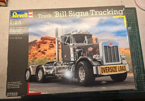 Revell 07522 Peterbilt Bill Signs Trucking. GOED LEZEN!!!, Hobby en Vrije tijd, Modelbouw | Auto's en Voertuigen, Zo goed als nieuw