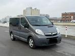 Opel. Vivaro. Tour 2,0 diesel. 7 pl. Euro 5, Euro 5, Vivaro, 7 places, Boîte manuelle