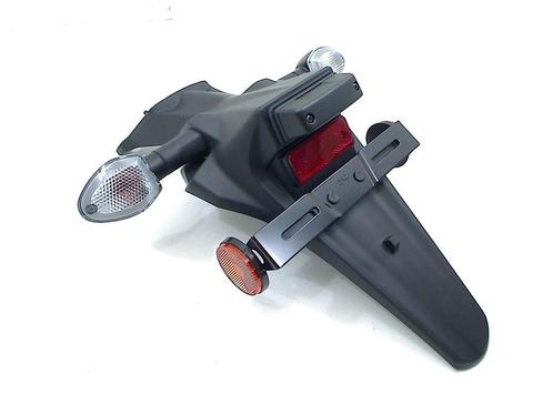 KENTEKENPLAAT HOUDER Suzuki SV 650 2021- (63112-18k0), Motoren, Onderdelen | Suzuki, Gebruikt