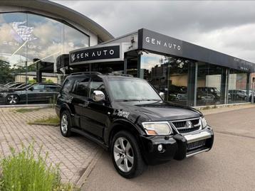 Mitsubishi Pajero 3.2 Turbo DI-D+ 4x4 Toit Ouvrant 7Places F, Autos, Mitsubishi, Cuir, Achat, Entreprise, 5 portes