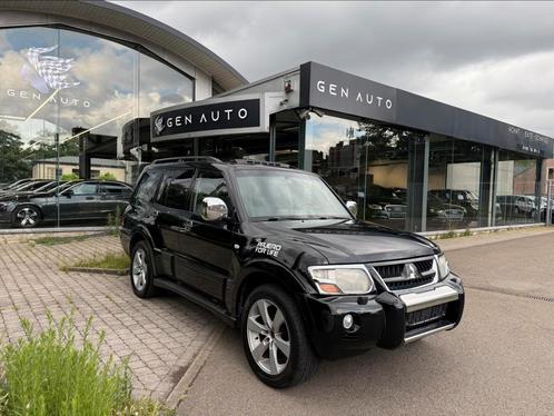 Mitsubishi Pajero 3.2 Turbo DI-D+ 4x4 zonnedak 7-zits F, Auto's, Mitsubishi, Bedrijf, Te koop, Pajero, 4x4, ABS, Airbags, Airconditioning