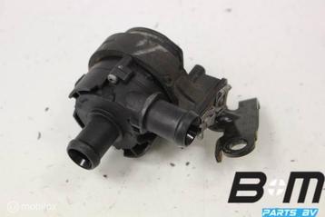 Extra waterpomp Audi A3 8V 3 deurs 5Q0121599M beschikbaar voor biedingen