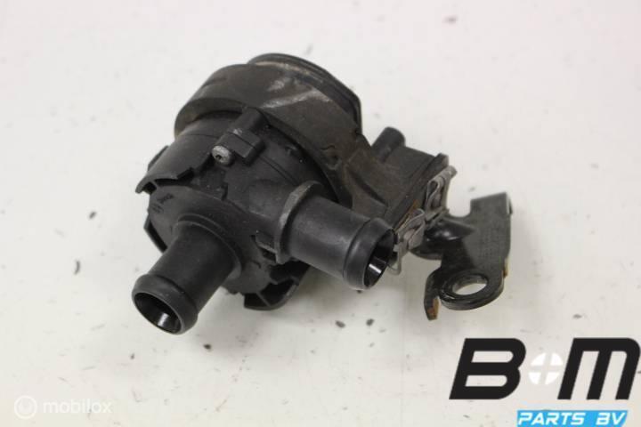Extra waterpomp Audi A3 8V 3 deurs 5Q0121599M, Auto-onderdelen, Motor en Toebehoren, Gebruikt