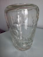 kristallen vaas (22 cm hoog), Antiquités & Art, Antiquités | Verre & Cristal, Enlèvement ou Envoi