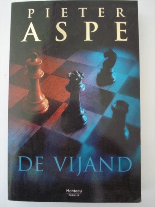 22OZ. Pieter Aspe De vijand Manteau Thriller, Boeken, Thrillers, Gelezen, België, Verzenden
