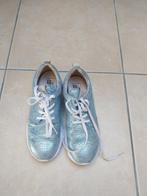 Blauwe sneakers maat 38, Kleding | Dames, Schoenen, Blauw, Ophalen of Verzenden, Zo goed als nieuw, Sneakers