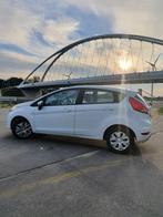 Ford Fiesta, Auto's, Ford, Voorwielaandrijving, Stof, Wit, Overige kleuren
