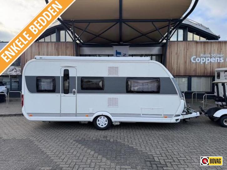 Hobby Luxe 495 UL 2016 Mover,Airco,Luifel!, Caravans en Kamperen, Caravans, tot en met 4, 1000 - 1250 kg, Rondzit, Hobby, 2 aparte bedden