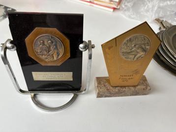 Biljart medailles 2 stuks beschikbaar voor biedingen