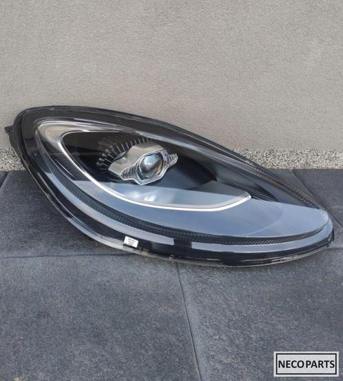 ASTON MARTIN DBX KOPLAMP LAMP HEADLIGHT R-L, Auto-onderdelen, Carrosserie, Bumper, Overige automerken, Gebruikt, Ophalen of Verzenden