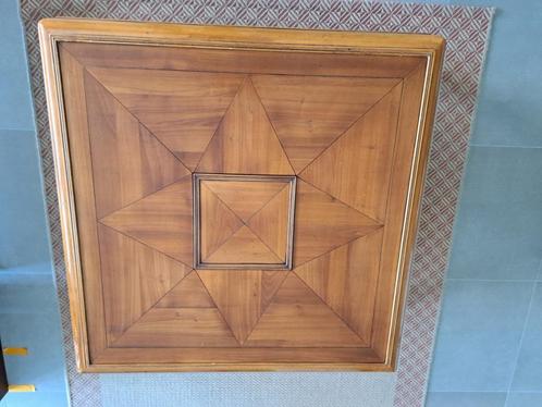 Unieke vierkante salontafel van massief hout  (116x116x40), Huis en Inrichting, Tafels | Salontafels, Gebruikt, Minder dan 50 cm
