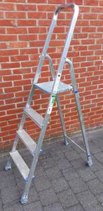 Ladder 4 treden, Ophalen, Gebruikt, Ladder, Minder dan 2 meter