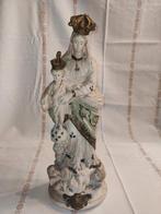 Antiek Mariabeeld met kind, Ophalen