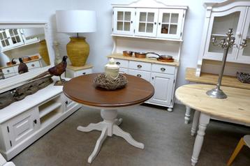 Prachtige witte landelijke sets : tafel dressoir buffetkast beschikbaar voor biedingen
