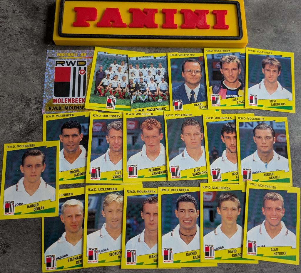 Panini FOOTBALL 98 19 STICKERS 1998 RWDM  VOETBAL, Hobby en Vrije tijd, Stickers en Plaatjes, Nieuw, Ophalen of Verzenden