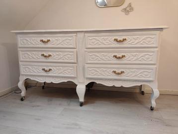 Vintage Commode wit beschikbaar voor biedingen