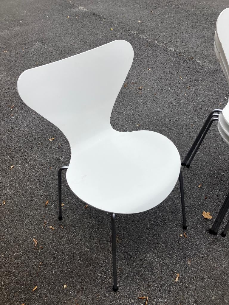 Iconische designstoelen van Fritz Hansen, Antiek en Kunst, Kunst | Designobjecten, Ophalen