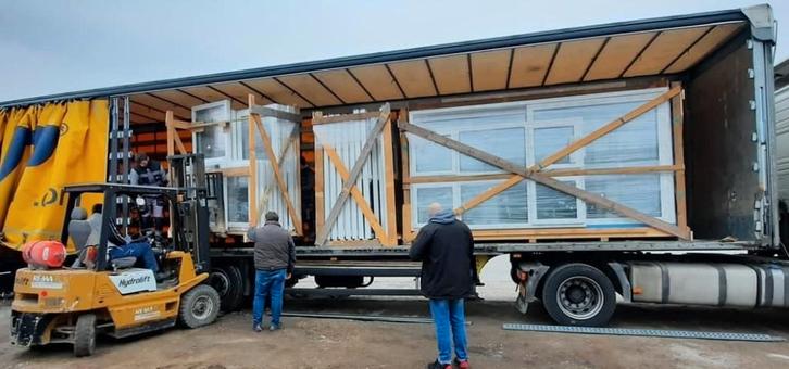 Chassis et portes à vendre stock et sur mesure, Maison & Meubles, Salle de bain | Salle de bain complète, Neuf, Enlèvement