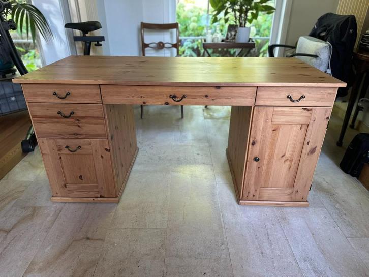 Klassiek houten bureau, Huis en Inrichting, Overige Huis en Inrichting, Gebruikt, Ophalen