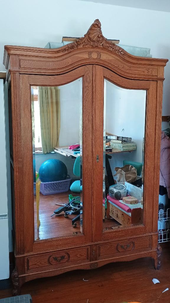 Garde-robe Louis XVI - Style rocaille, Maison & Meubles, Armoires | Penderies & Garde-robes, Utilisé, 200 cm ou plus, 100 à 150 cm