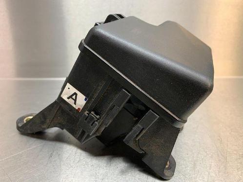 ZEKERINGKAST Lexus GS (..S16) (01-1997/12-2004) (GS430), Auto-onderdelen, Elektronica en Kabels, Lexus, Gebruikt