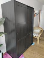 Armoire IKEA RAKKESTAD – portes coulissantes (brun noir), Maison & Meubles, Armoires | Penderies & Garde-robes, Enlèvement, Comme neuf