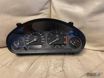 Bmw E36 tellerbak 325tds tacho 6211- 8379814 cluster 3-serie beschikbaar voor biedingen