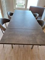 tafel en 4 stoelen, Huis en Inrichting, Ophalen, Kunststof, Gebruikt, Klassiek