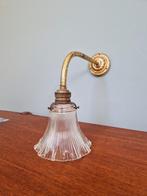 Wandlamp in brons en gegroefd glas, begin 20e eeuw, Ophalen of Verzenden