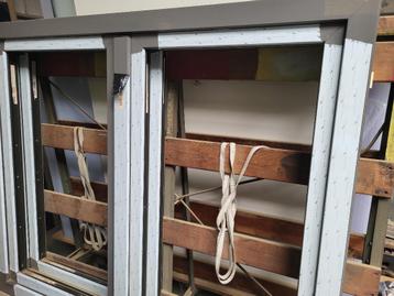 PVC dubbel draai/kiepraam beschikbaar voor biedingen