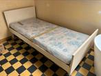 Antiek bed 90X200 + matras + metalen bedbodem, Huis en Inrichting, Slaapkamer | Bedden, Ophalen, Gebruikt
