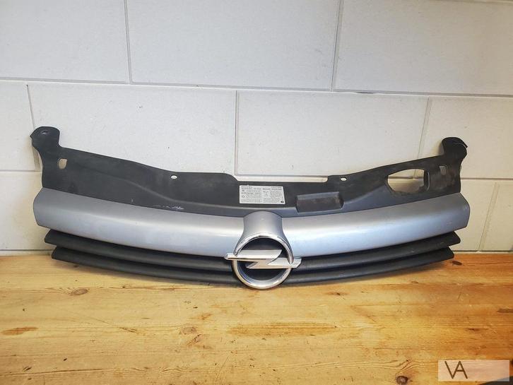 Opel Astra H 2004 - 2009 grille nette staat grijs gespoten, Auto-onderdelen, Overige Auto-onderdelen, Opel, Gebruikt, Ophalen of Verzenden