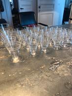 VINTAGE RETRO GLAZEN GLAS SERVIES 4 MATEN APERITIEF DRANK, Antiek en Kunst, Ophalen