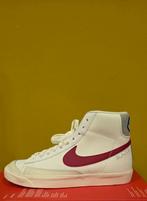 Nike Blazer Mid 77 Se T39, Enlèvement, Neuf