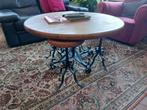 Salontafel rond, massief eikenblad + 4 bijhorende tabourets, Huis en Inrichting, Ophalen, Gebruikt, 50 tot 75 cm, Landelijk, rustiek