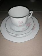 Eet en koffieservies, Ophalen