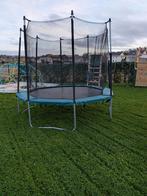 Trampoline 3m, Enlèvement