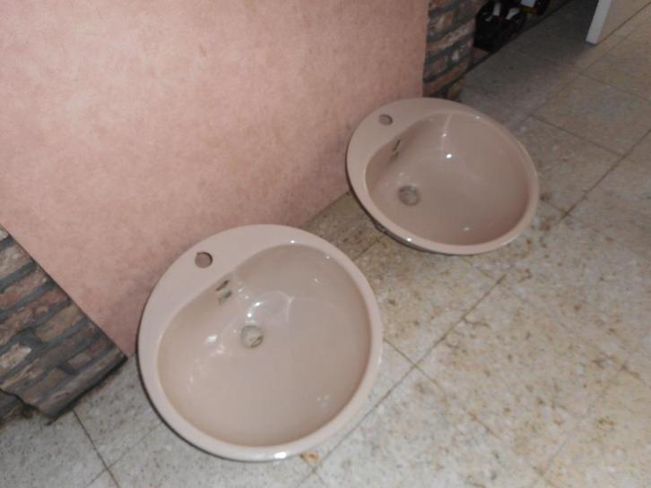 2 nieuwe inbouw lavabokommen :   prijs per 2 !!! lees tekst!, Huis en Inrichting, Badkamer | Badkamermeubels, Nieuw, Ophalen