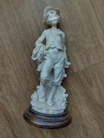 Charmant Capodimonte Stijl Beeld - Jongen met Hoed, Ophalen of Verzenden