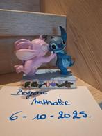 Beeldje Stitch en Angel kissing., Verzamelen, Disney, Ophalen, Nieuw
