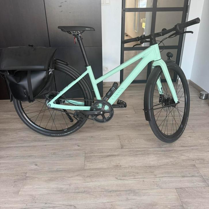 Nieuwe canyon commuter, Fietsen en Brommers, Fietsen | Heren | Sportfietsen en Toerfietsen, Ophalen