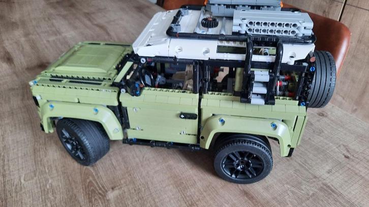 LEGO TECHNIC 42110 landrover defender VERKOCHT, Kinderen en Baby's, Speelgoed | Duplo en Lego, Zo goed als nieuw, Lego, Complete set