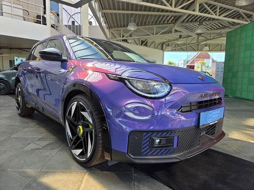 Abarth 600e SCORPIONISSIMA *SCORPION DESIGN* SCORPION TECH, Auto's, Abarth, Bedrijf, ABS, Airbags, Airconditioning, Boordcomputer