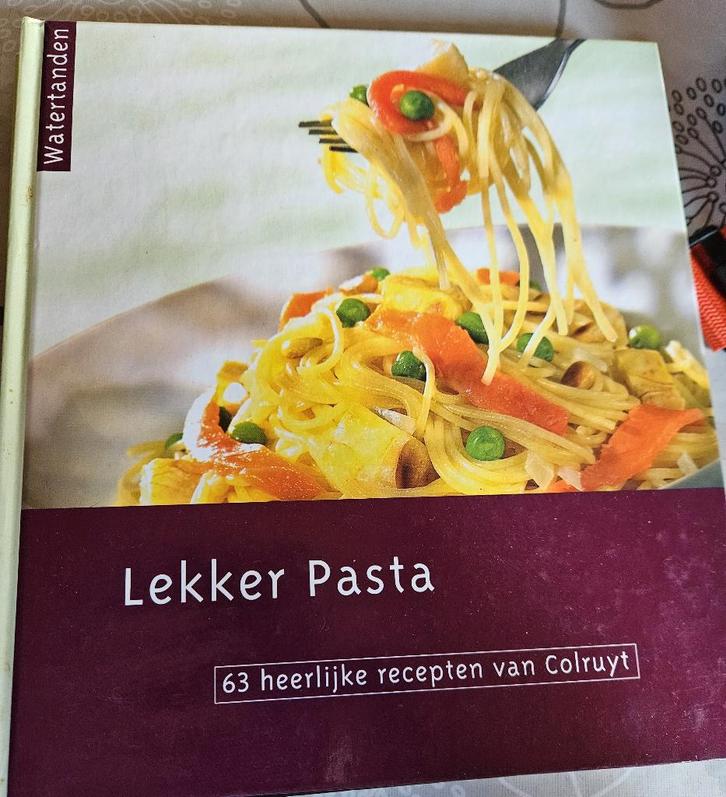 Kookboek : Lekker pasta van Colruyt, Boeken, Kookboeken, Zo goed als nieuw, Ophalen
